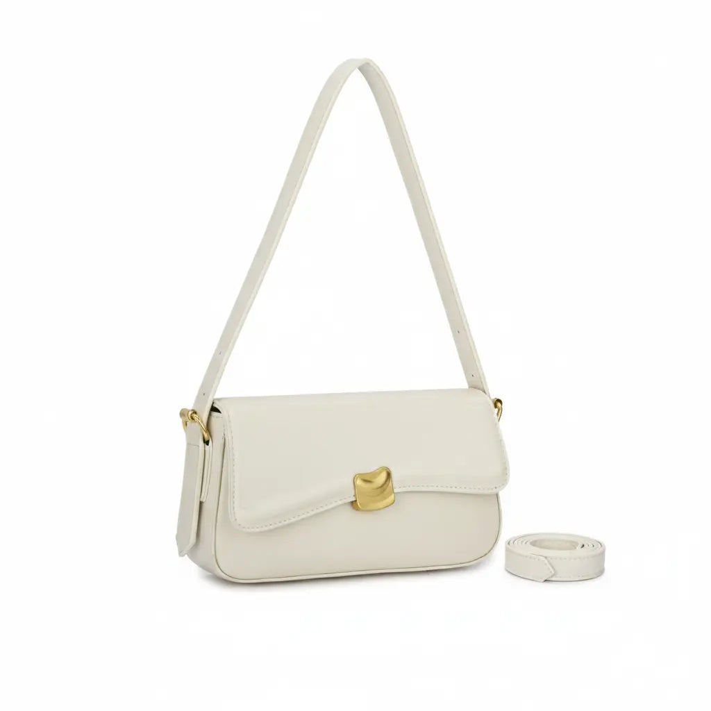 Visão frontal da Bolsa Baguete Sophia na cor off-white, destacando o acabamento liso, fecho central metálico e alça extra. Preto Caramelo Off White Marrom