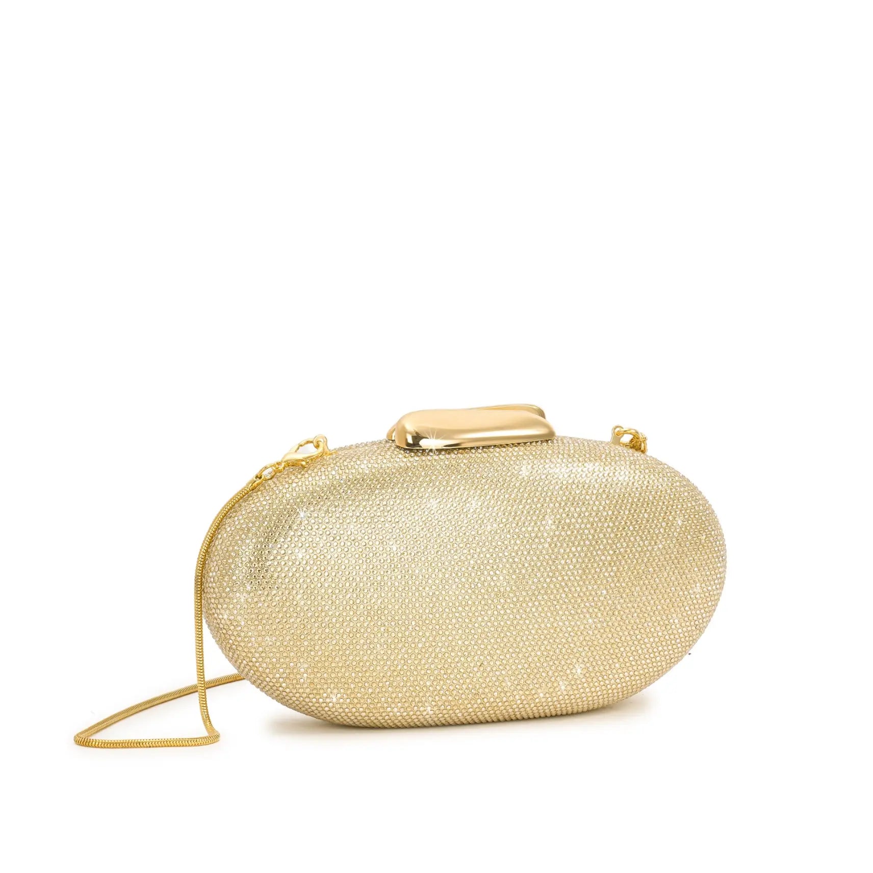 Bolsa Clutch Melissa oval na cor dourada, cravejada com strass brilhante, detalhe do fecho e alça de corrente metálica em dourado. Preto Dourado