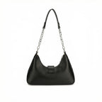 Vista traseira da bolsa hobo Talessa preta, com design curvado moderno, fecho central e alça de ombro elegante que combina a textura do material com elos de corrente.